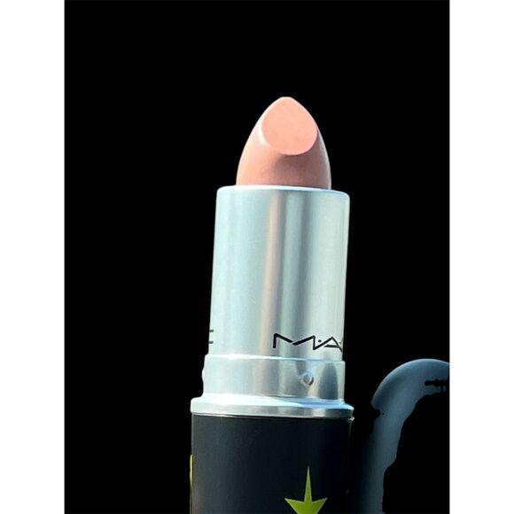 MAC 40th Anniversary Satin Lipstick FLESHPOT Iconic Packaging - Picture 7 of 16